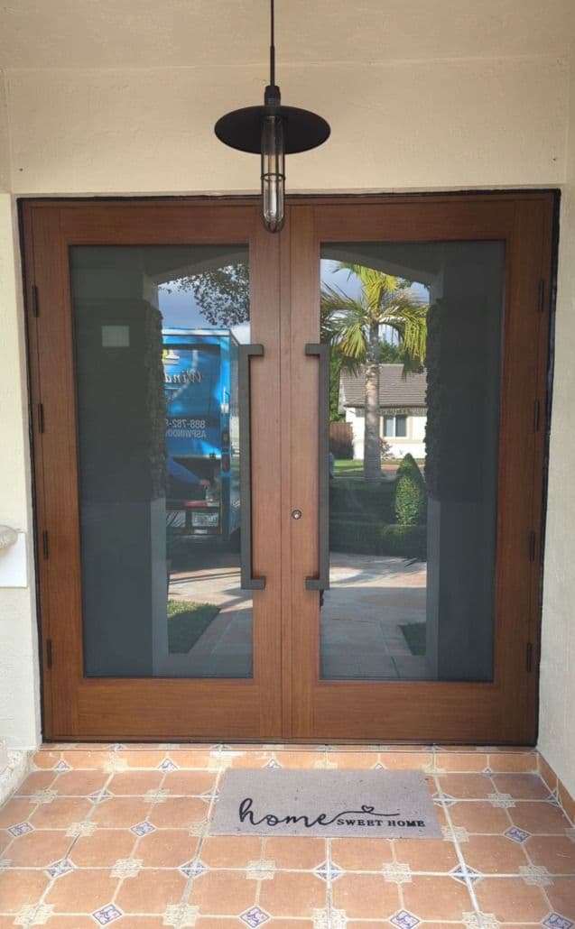imgi_3_674fdb70bfccbb95eda0e412_Double Front Door.jpg