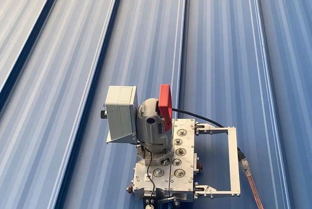 imgi_57_metal-roof-panel-seamer.jpg