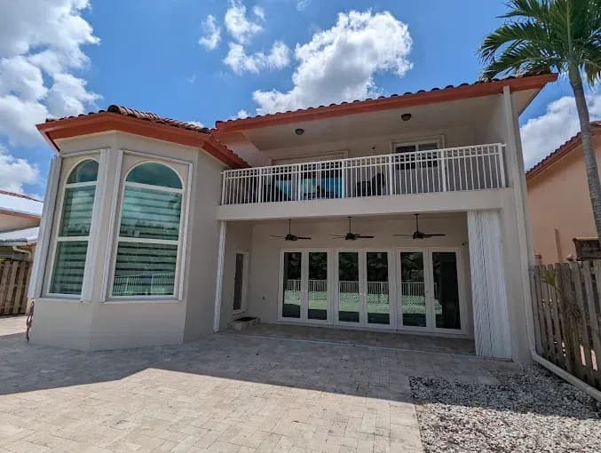 Home Miami 14